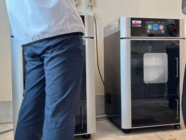 華味 銘板設置完了④.jpg